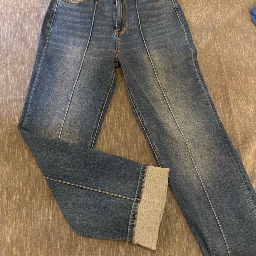Judy Blue Straight Leg Jeans in Classic Blue